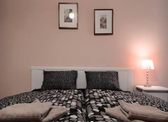 Apartment Vltavska A Πράγα Εξωτερικό φωτογραφία